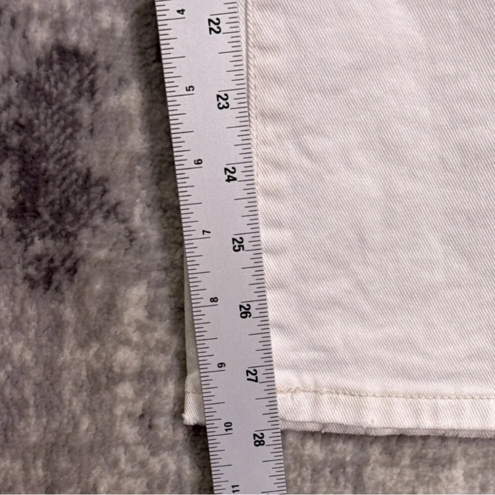 Pilcro Off-White high rise, wide leg jeans, distressed knees, size 27 - Picture 10 of 10